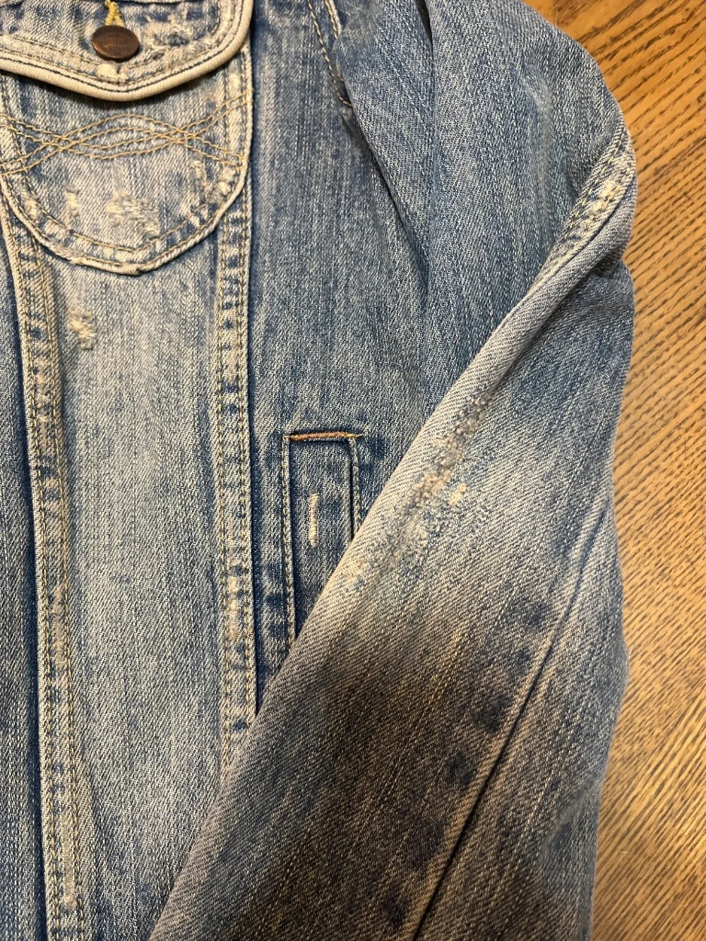 Jean jacket - Picture 3 of 6